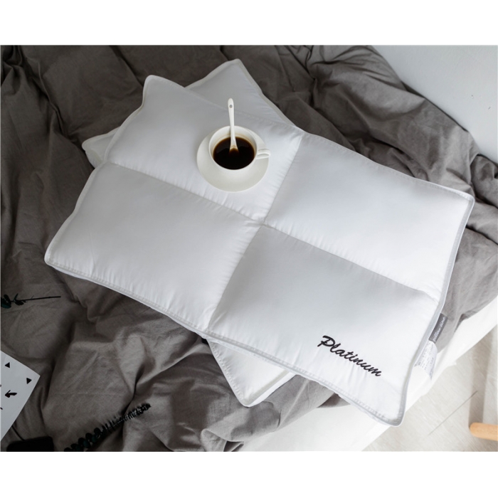 91家纺网 家纺一手货源 找家纺 时年家纺 80贡缎养生枕芯48*74cm 四格