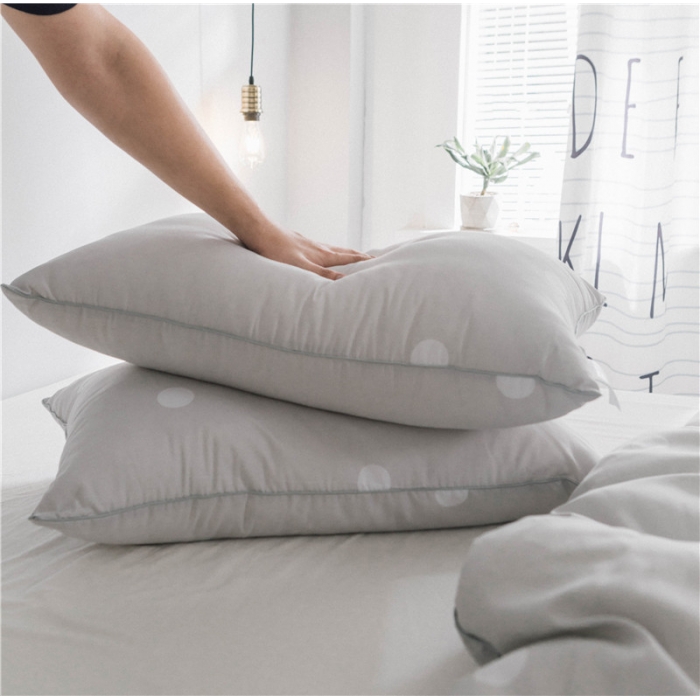 91家纺网 家纺一手货源 找家纺 时年家纺 磨毛波点枕芯48*74cm 波点（灰）