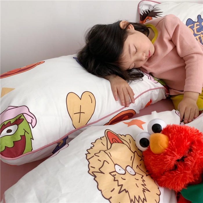 91家纺网 家纺一手货源 找家纺 时年 2021春夏新款嵌绳款全棉四件套 芝麻宝贝粉卡通儿童