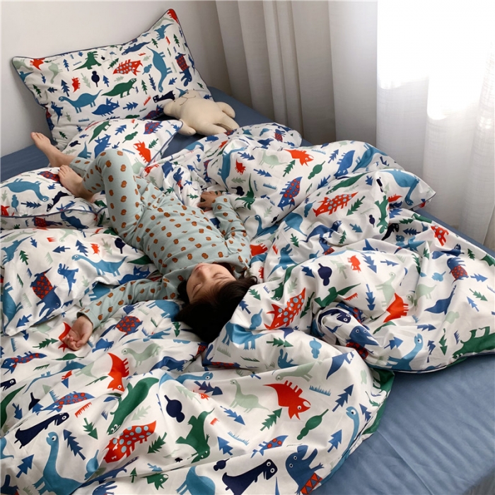 91家纺网 家纺一手货源 找家纺 时年 2021春夏新款嵌绳款全棉四件套 小小恐龙卡通儿童