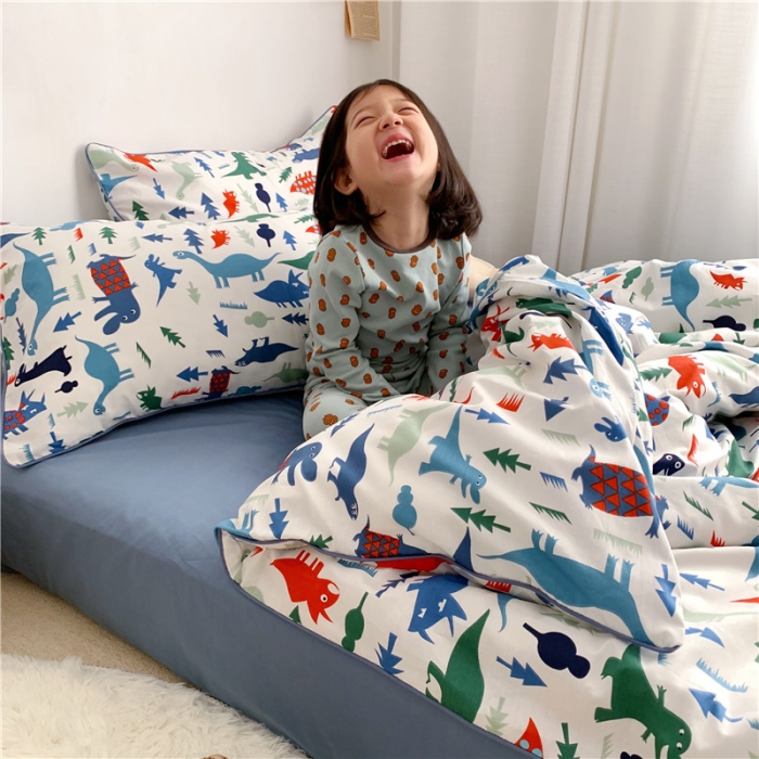 91家纺网 家纺一手货源 找家纺 时年 2021春夏新款嵌绳款全棉四件套 小小恐龙卡通儿童