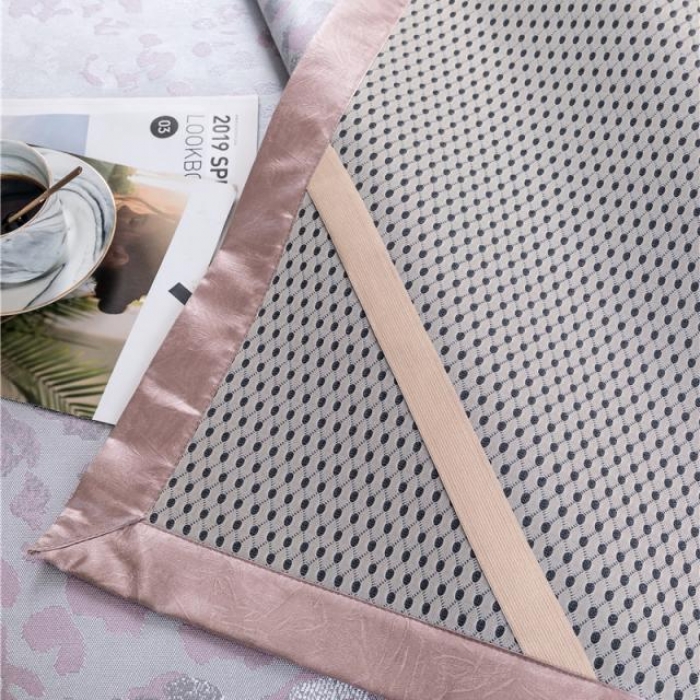 91家纺网 家纺一手货源 找家纺 时年家纺 2019新款凉席冰丝席冰露丝提花款 豹纹