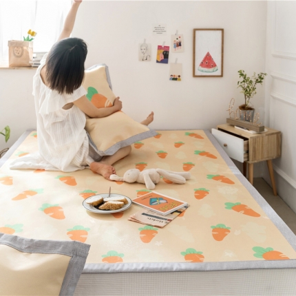 91家纺网 家纺一手货源 找家纺 时年家纺 2019新款凉席冰丝席水洗养生席 胡萝卜