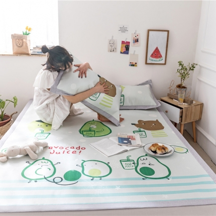 91家纺网 家纺一手货源 找家纺 时年家纺 2019新款凉席冰丝席水洗养生席 牛油果乐