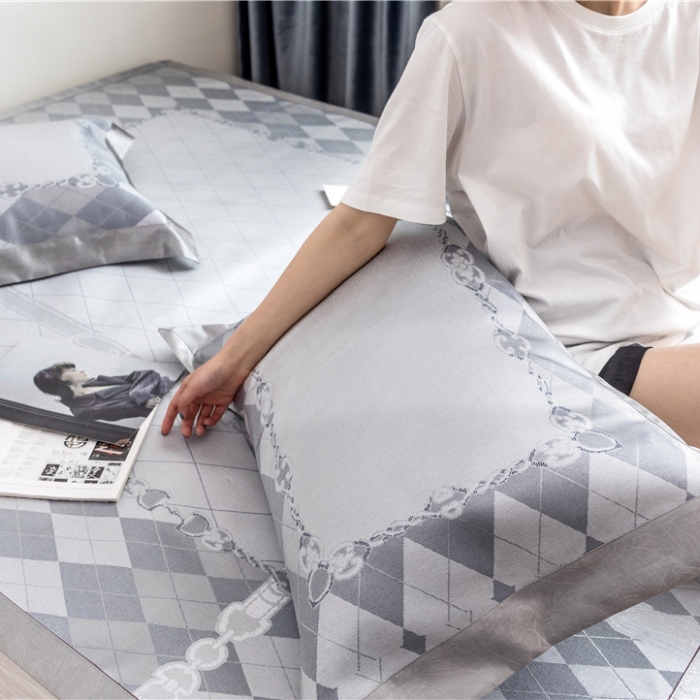 91家纺网 家纺一手货源 找家纺 时年家纺 2019新款凉席冰丝席冰露丝提花款 菱形罗格