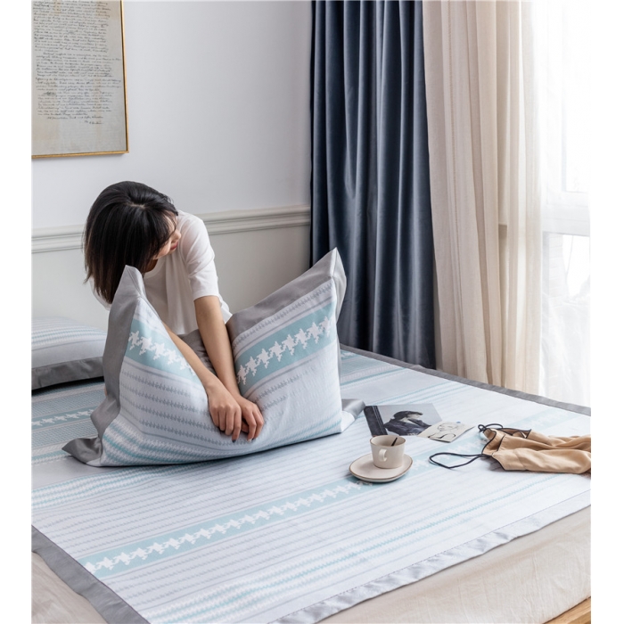 91家纺网 家纺一手货源 找家纺 时年家纺 2019新款凉席冰丝席冰露丝提花款 千鸟格-蓝