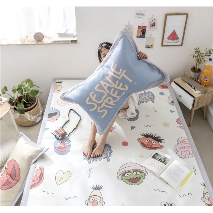 91家纺网 家纺一手货源 找家纺 时年家纺 2019新款凉席冰丝席水洗养生席 芝麻宝贝