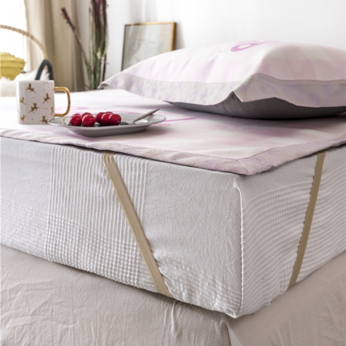 91家纺网 家纺一手货源 找家纺 时年家纺 2019新款凉席冰丝席冰露丝印花款 猪猪女孩