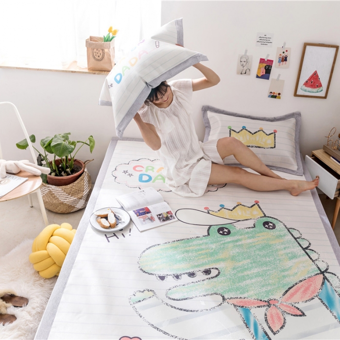 91家纺网 家纺一手货源 找家纺 时年家纺 2019新款凉席冰丝席水洗养生席 鳄鱼国王