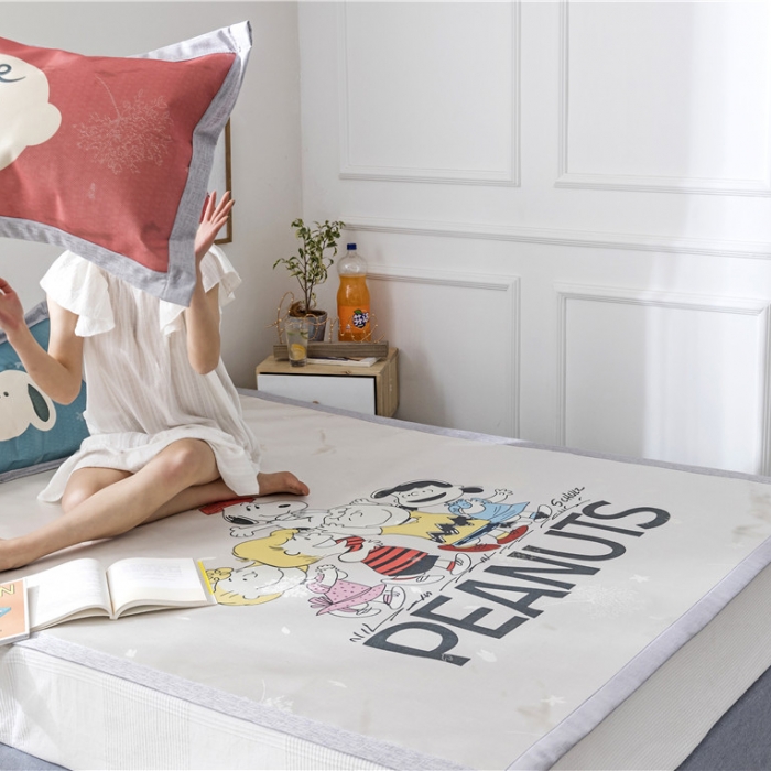 91家纺网 家纺一手货源 找家纺 时年家纺 2019新款凉席冰丝席水洗养生席 小伙伴们