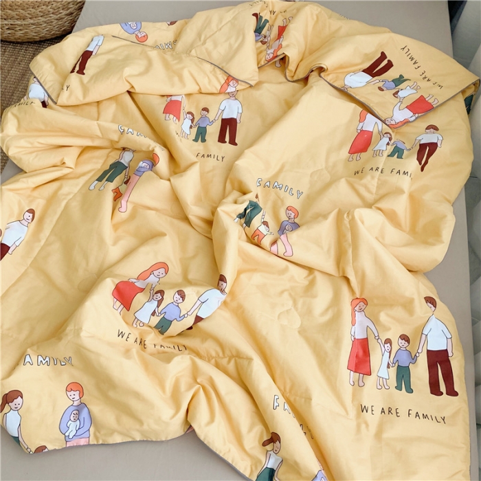 91家纺网 家纺一手货源 找家纺 时年家纺 2019新款全棉羽丝卡通夏被 快乐一家人