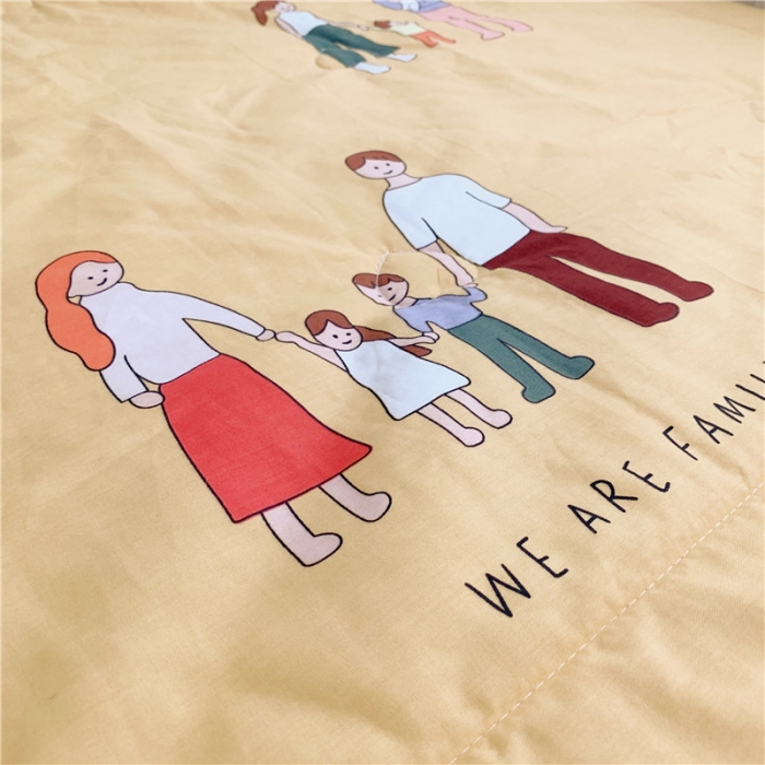91家纺网 家纺一手货源 找家纺 时年家纺 2019新款全棉羽丝卡通夏被 快乐一家人