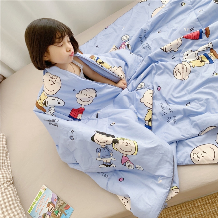 91家纺网 家纺一手货源 找家纺 时年家纺 2019新款全棉羽丝卡通夏被 小伙伴