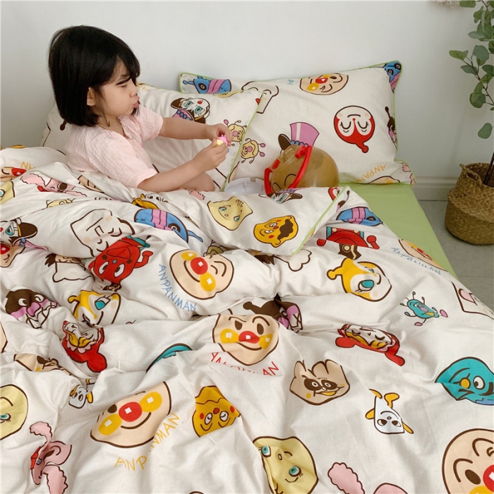 91家纺网 家纺一手货源 找家纺 时年2021春夏新款嵌绳款全棉四件套 面包超人绿卡通儿童