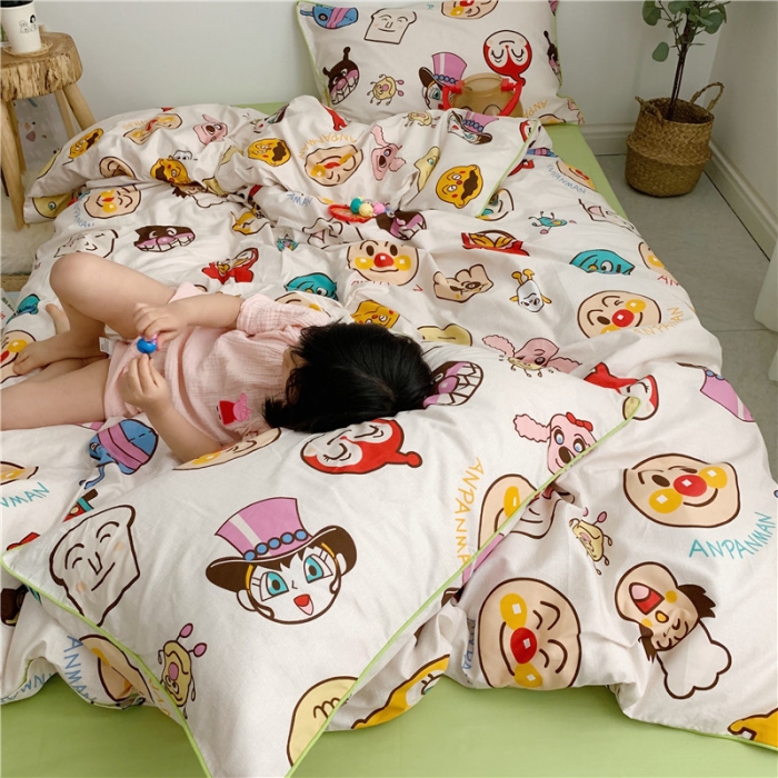 91家纺网 家纺一手货源 找家纺 时年2021春夏新款嵌绳款全棉四件套 面包超人绿卡通儿童