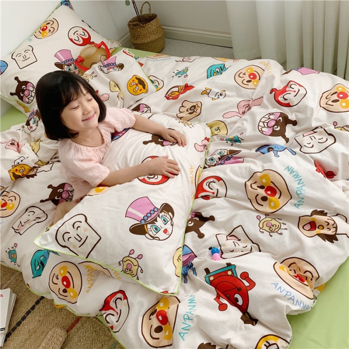 91家纺网 家纺一手货源 找家纺 时年2021春夏新款嵌绳款全棉四件套 面包超人绿卡通儿童