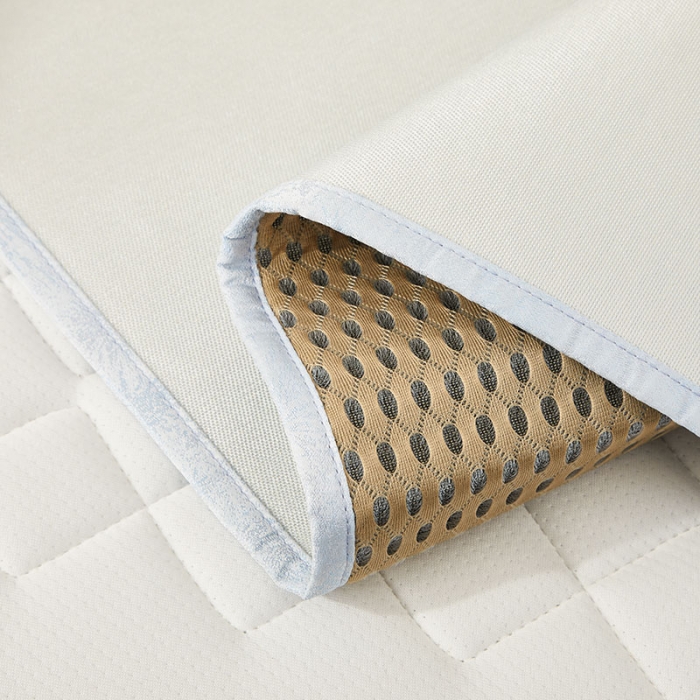 91家纺网 家纺一手货源 找家纺 时年 冰露丝婴童席60*120+枕套(送荞麦枕头)棚拍热气球