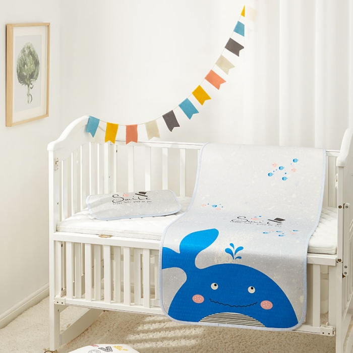 91家纺网 家纺一手货源 找家纺 时年 冰露丝婴童席60*120+枕套（送荞麦枕头）棚拍小鲸鱼