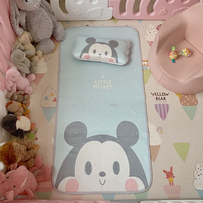 91家纺网 家纺一手货源 找家纺 时年冰露丝婴童席60*120+枕套送荞麦枕头实拍miki男孩