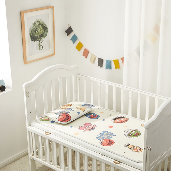 91家纺网 家纺一手货源 找家纺 时年冰露丝婴童席60*120+枕套（送荞麦枕头）棚拍芝麻宝贝