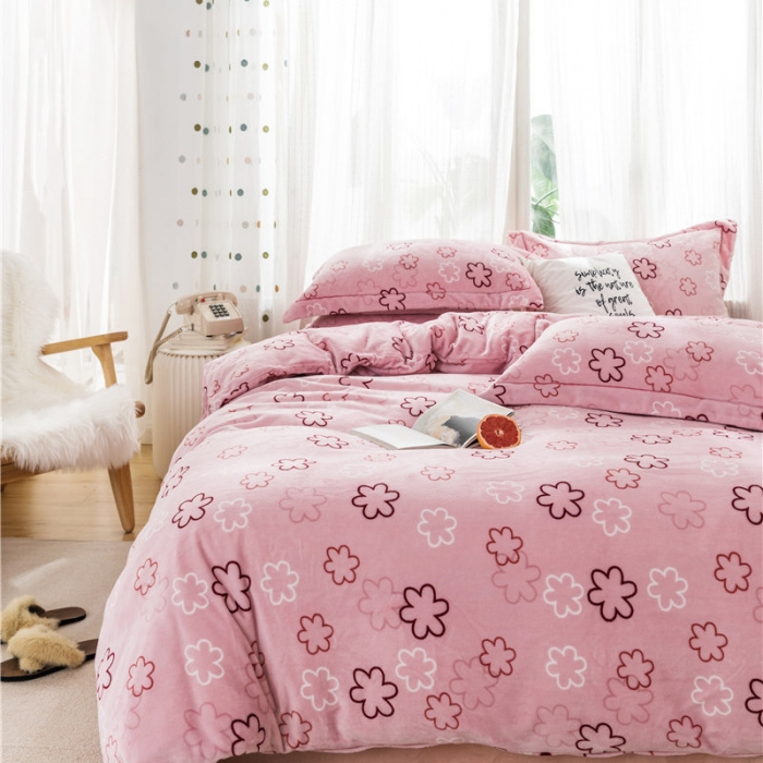 91家纺网 家纺一手货源 找家纺 时年 2019牛奶绒印花保暖四件套 粉小花