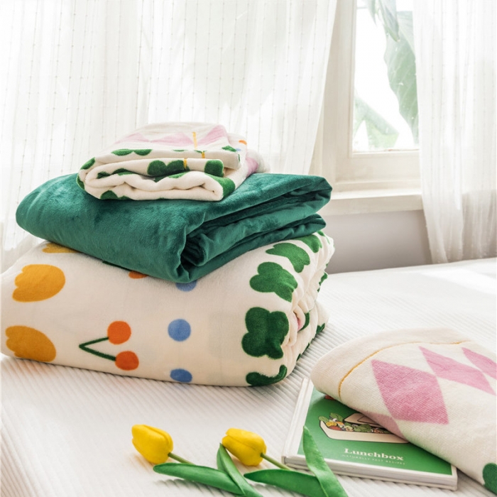 91家纺网 家纺一手货源 找家纺 时年 2019牛奶绒印花保暖四件套 薇薇安-绿