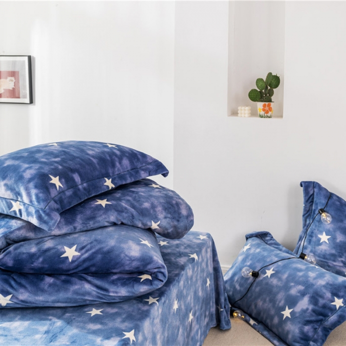 91家纺网 家纺一手货源 找家纺 时年 2019牛奶绒印花保暖四件套 星云