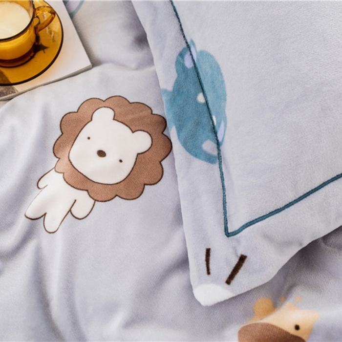 91家纺网 家纺一手货源 找家纺 时年 2019牛奶绒印花保暖四件套 动物伙伴