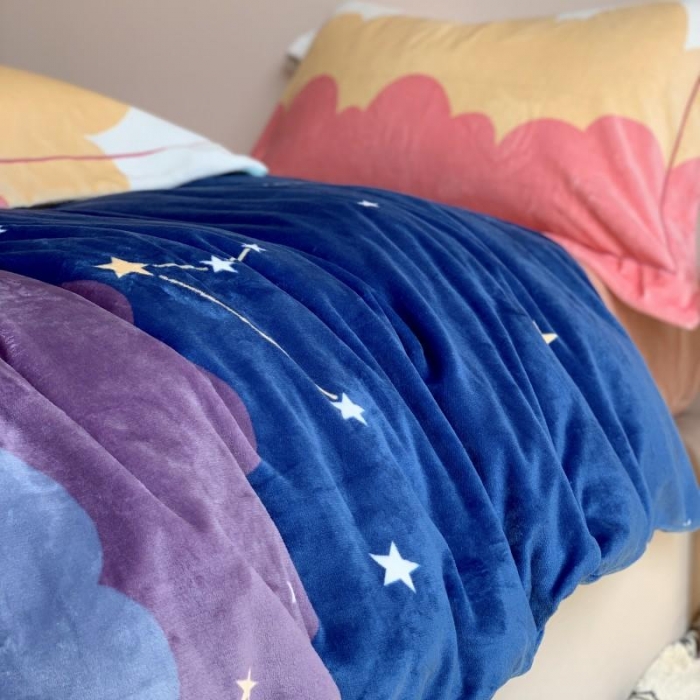 91家纺网 家纺一手货源 找家纺 （总）时年 2019牛奶绒印花保暖四件套（手机实拍图）