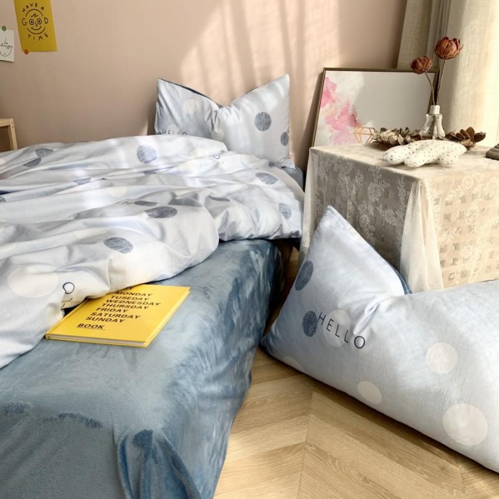 91家纺网 家纺一手货源 找家纺 时年 2019棉加绒系列三四件套 蓝圈圈