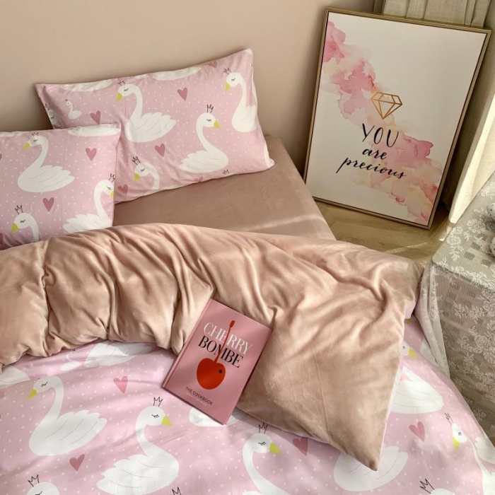 91家纺网 家纺一手货源 找家纺 时年 2019棉加绒系列三四件套 天鹅公主