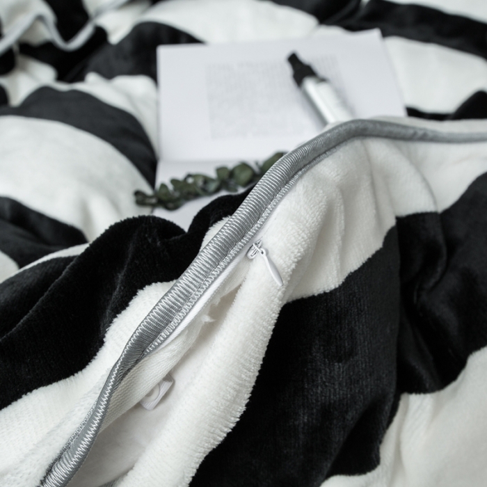 91家纺网 家纺一手货源 找家纺 顾里家纺 加厚保暖牛奶绒套件 北欧条纹