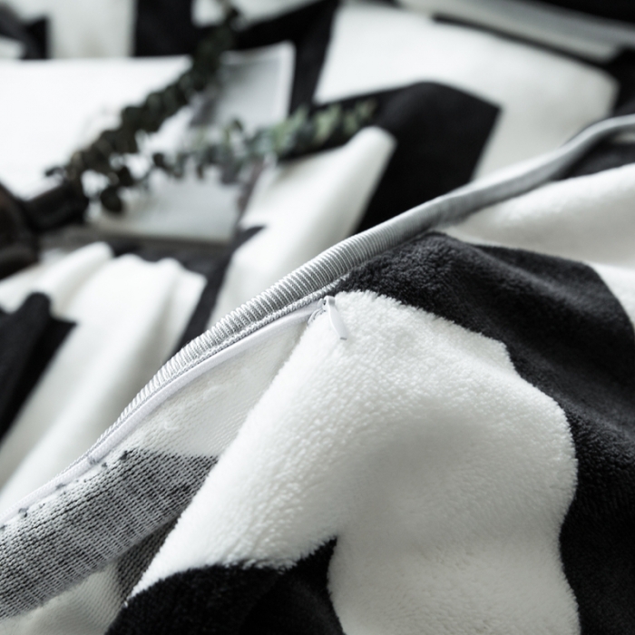 91家纺网 家纺一手货源 找家纺 顾里家纺 加厚保暖牛奶绒套件 波浪