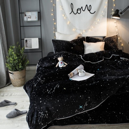 91家纺网 家纺一手货源 找家纺 顾里家纺 加厚保暖牛奶绒套件  星空物语