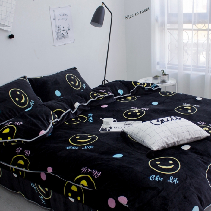 91家纺网 家纺一手货源 找家纺 顾里家纺 加厚保暖牛奶绒套件 chic笑脸