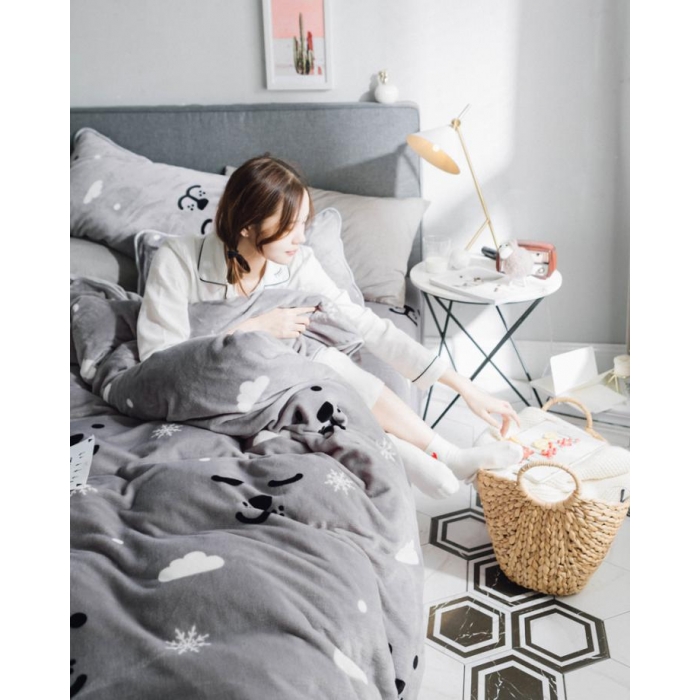 91家纺网 家纺一手货源 找家纺 顾里家纺 圣诞系列牛奶绒套件雪花熊