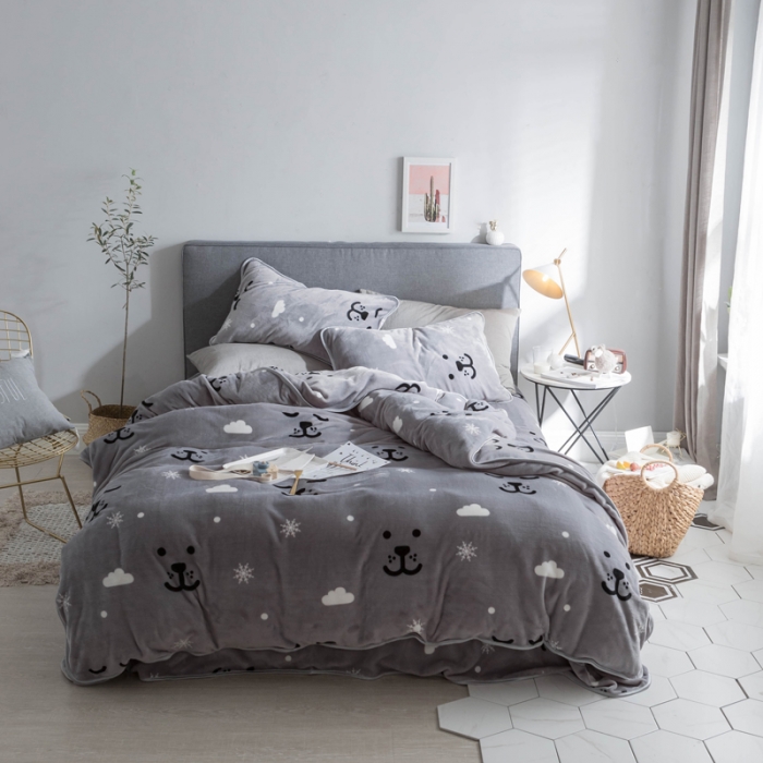 91家纺网 家纺一手货源 找家纺 顾里家纺 圣诞系列牛奶绒套件雪花熊