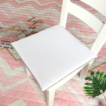 91家纺网 家纺一手货源 找家纺 （总）李帅家硬质棉坐垫加工定制亚麻坐垫订做logo防滑椅子垫