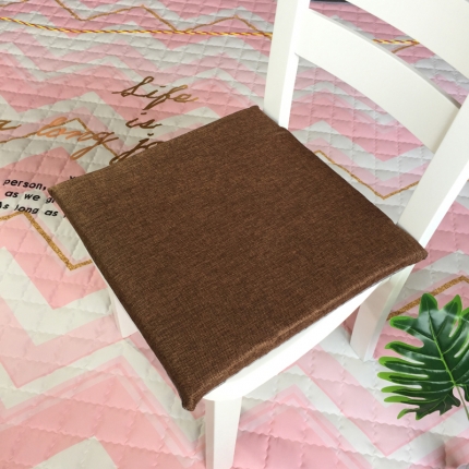 91家纺网 家纺一手货源 找家纺 （总）李帅家硬质棉坐垫加工定制亚麻坐垫订做logo防滑椅子垫