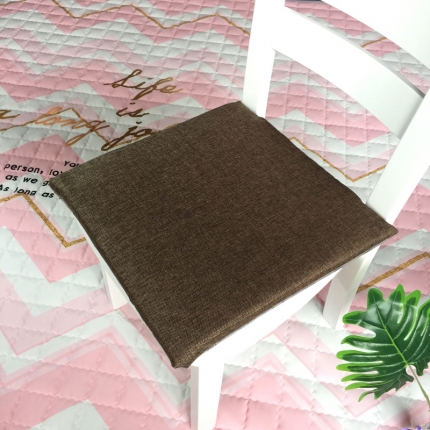 91家纺网 家纺一手货源 找家纺 （总）李帅家硬质棉坐垫加工定制亚麻坐垫订做logo防滑椅子垫