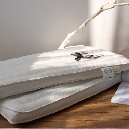 91家纺网 家纺一手货源 找家纺 【超低枕】良品汇馆日式超低枕头矮枕头全棉羽丝绒超柔枕芯矮枕芯