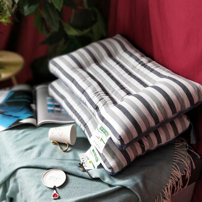 91家纺网 家纺一手货源 找家纺 赛格时代家居 无印良品全棉水洗枕芯（蓝色）