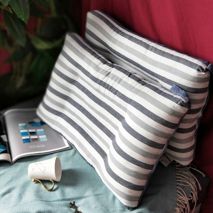 91家纺网 家纺一手货源 找家纺 赛格时代家居 无印良品全棉水洗枕芯（蓝色）