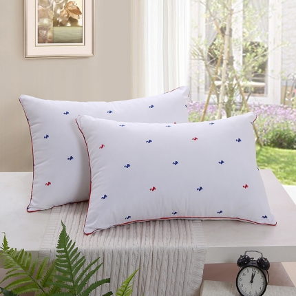 91家纺网 家纺一手货源 找家纺 仁宇枕业 枕芯磨毛彩边枕头赠品枕礼品枕