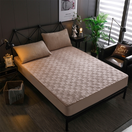 91家纺网 家纺一手货源 找家纺 九亭家纺 纯色超细磨毛夹棉床笠 迷宫驼色