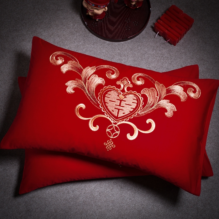 91家纺网 家纺一手货源 找家纺 慕她婚庆四件套大红色刺绣花全棉纯棉结婚六八十多件套百子迎亲