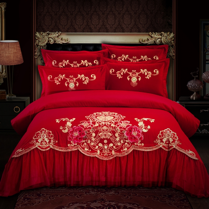 91家纺网 家纺一手货源 找家纺 慕她婚庆四件套大红色刺绣花全棉纯棉结婚六八十多件套花蔓喜多