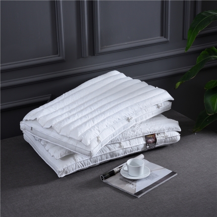 91家纺网 家纺一手货源 找家纺 赛格时代家居  全棉PE软管复合保健枕芯