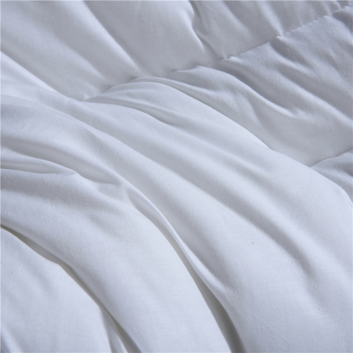 91家纺网 家纺一手货源 找家纺 赛格时代家居 全棉刺绣定型羽丝绒枕芯（枫叶）