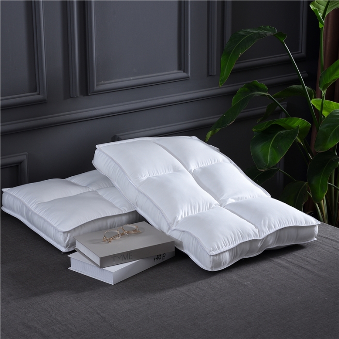 91家纺网 家纺一手货源 找家纺 赛格时代家居 全棉贡缎羽丝绒枕芯（六区定位）